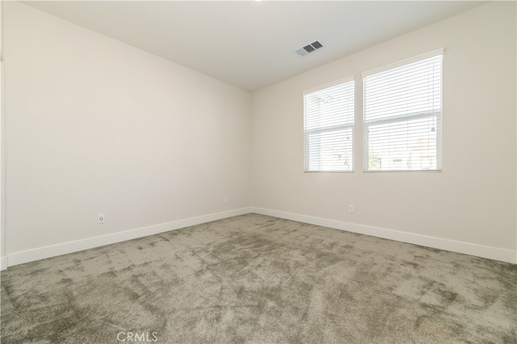 631 Cardona Lake Forest, CA 92630 - Photo 27 of 38