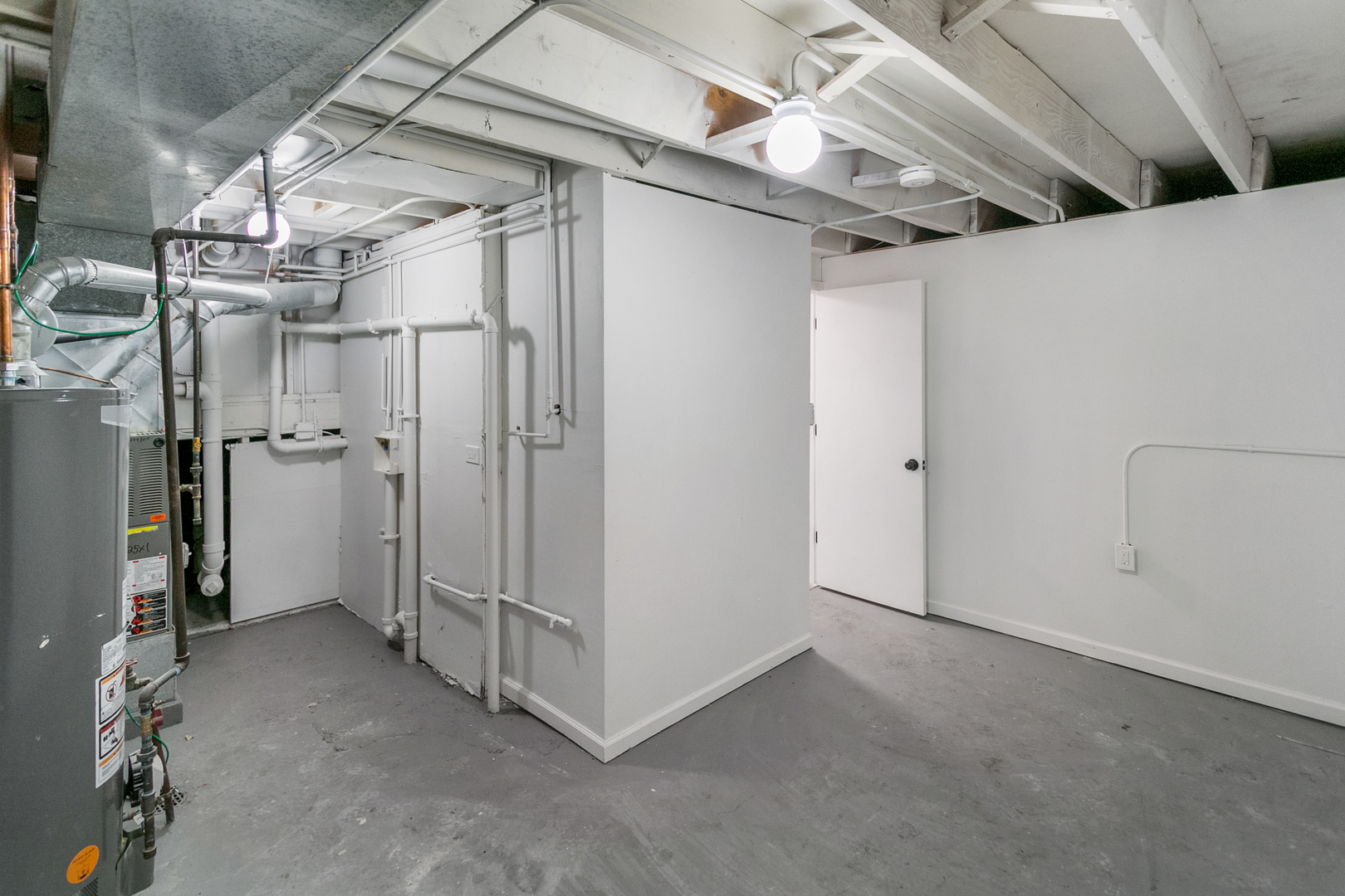 18200 Fountainbleau Drive Hazel Crest, IL 60429 - Photo 13 of 21