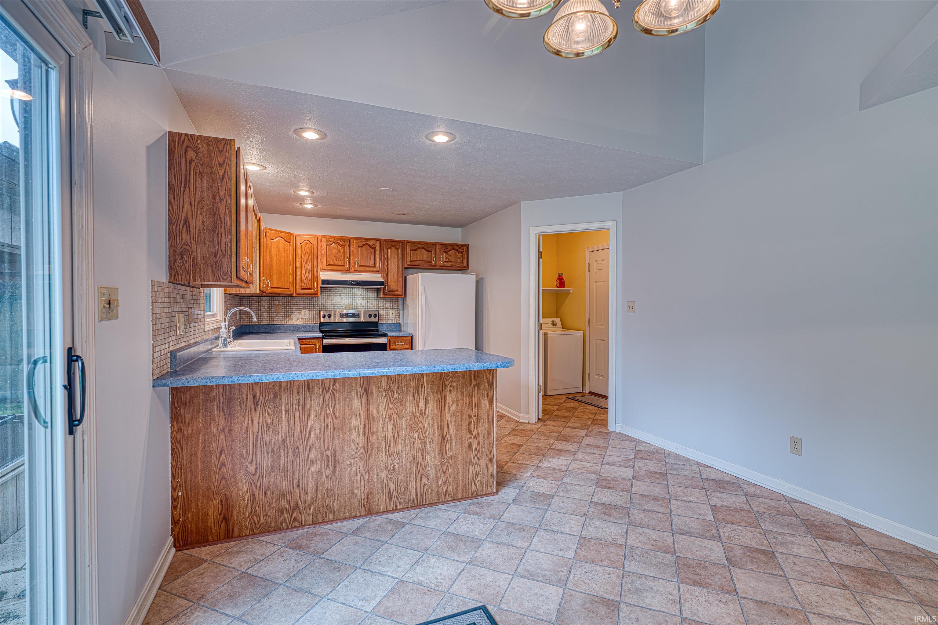10555 Willow Creek Road Newburgh, IN 47630 - Photo 13 of 36