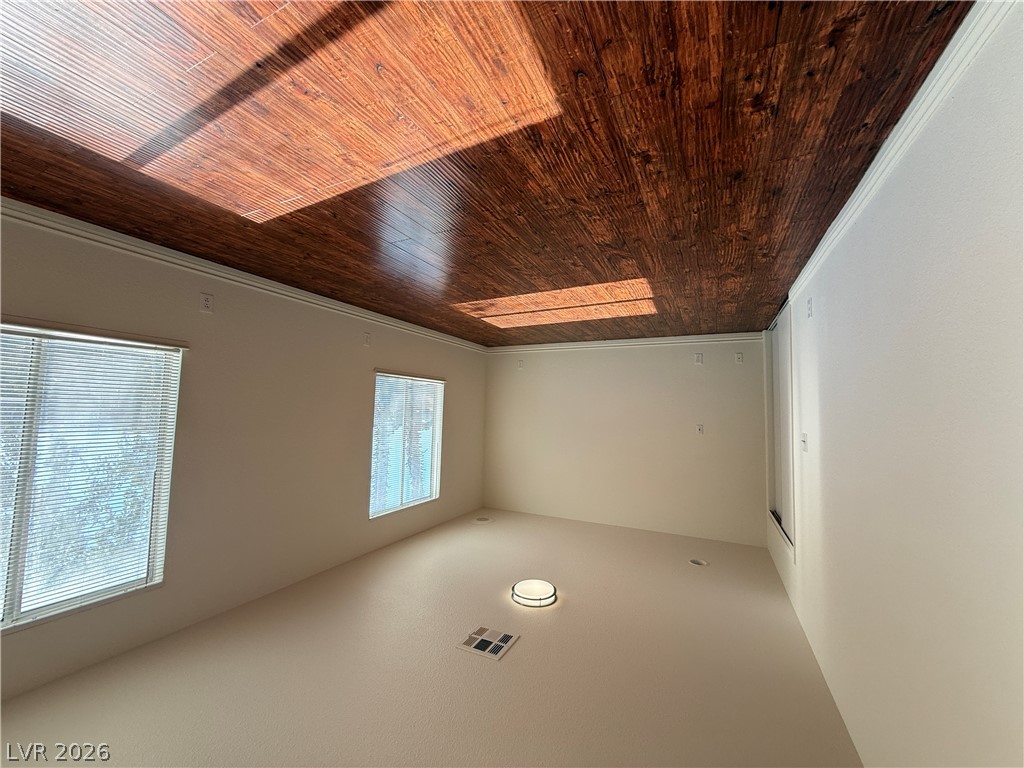7227 Limestone Road Las Vegas, NV 89147 - Photo 20 of 31 upstairs big size bedroom with private full bath tub . like Suites.
