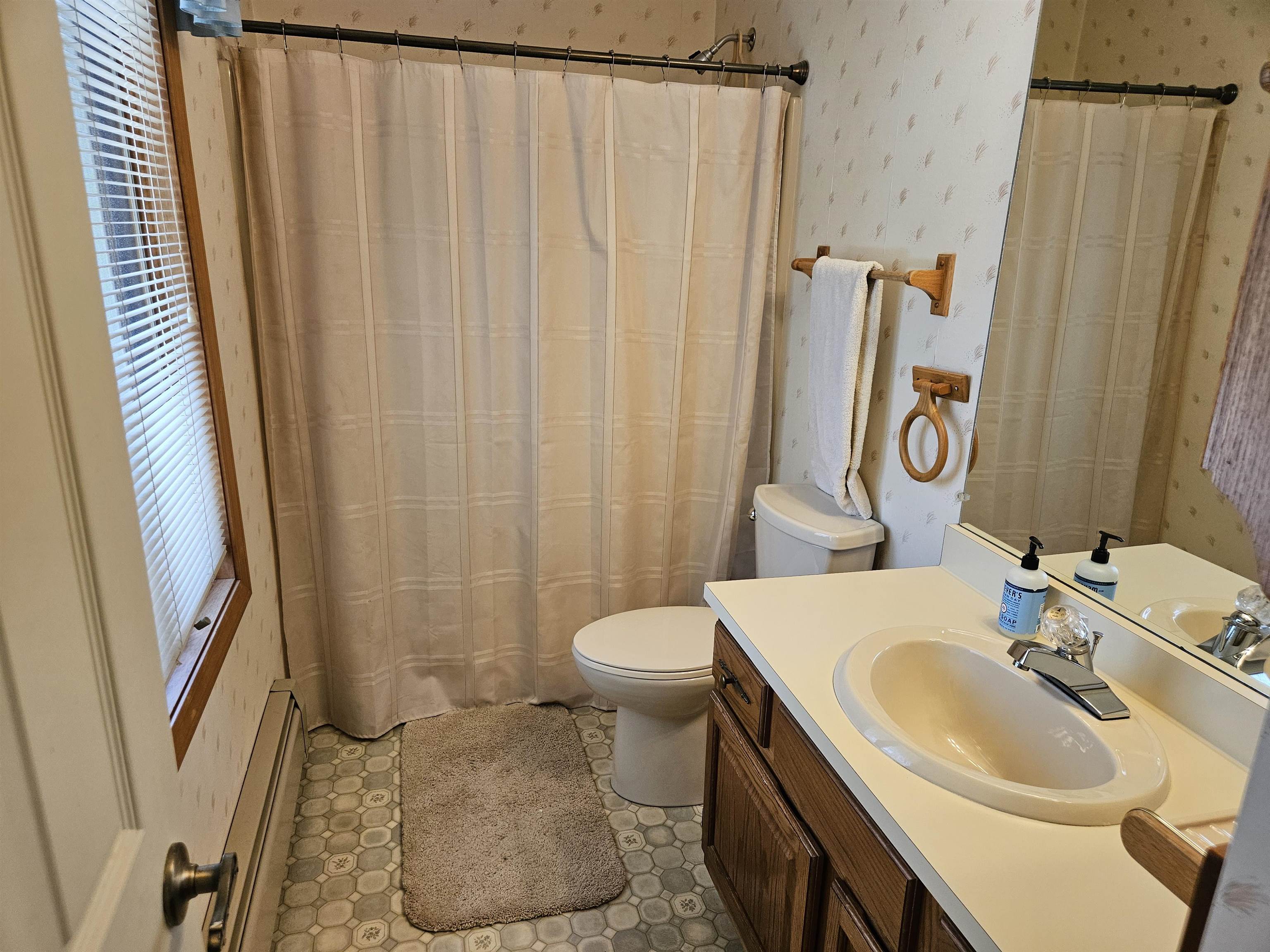 131 Forest Ridge Drive, Unit 4 Lincoln, NH 03251 - Photo 25 of 42
