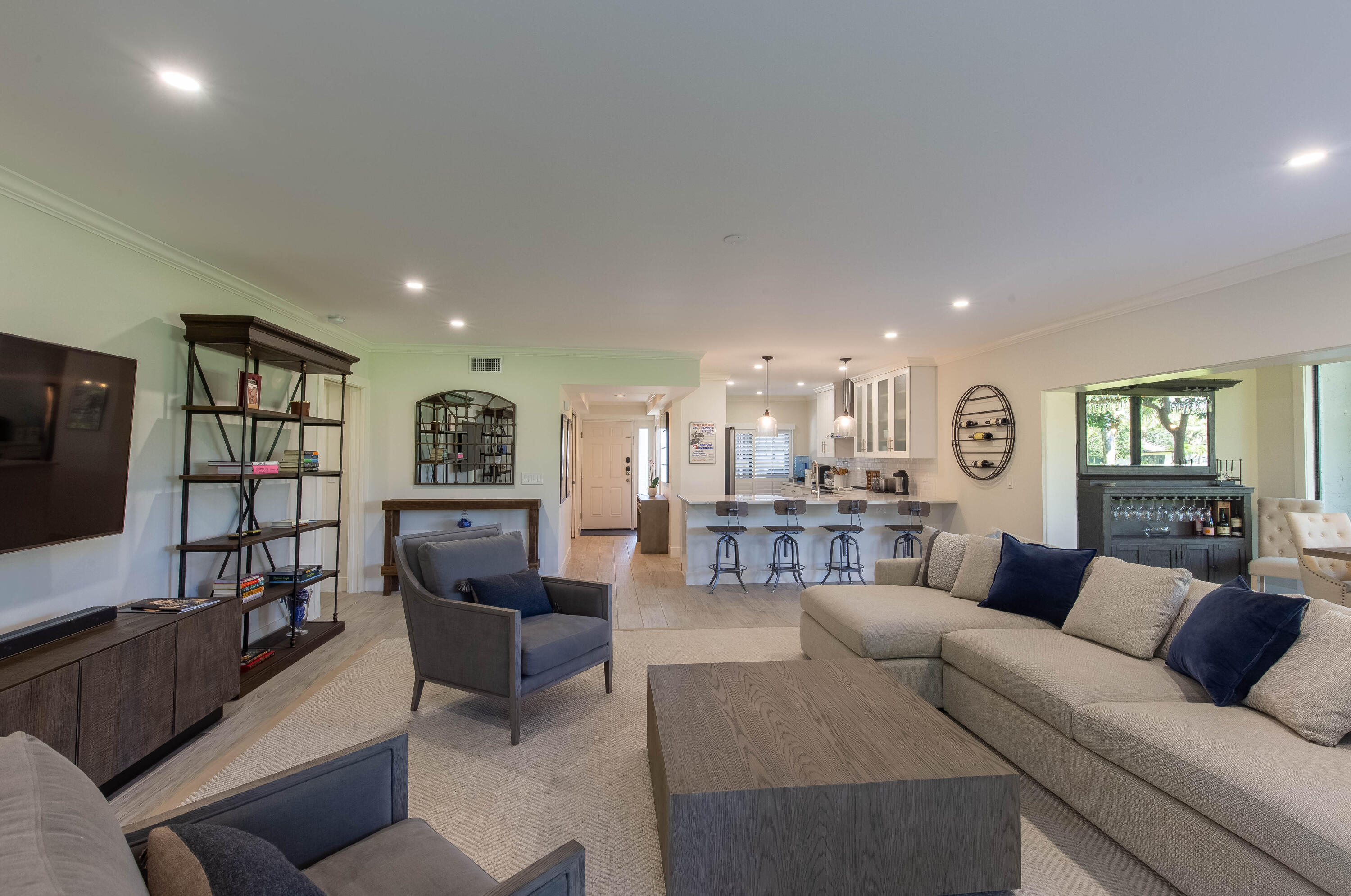 13329 Polo Club Road, Unit A 103 Wellington, FL 33414 - Photo 6 of 15 living