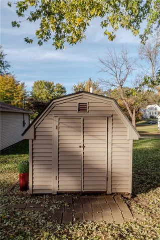 $180,000 | 1129 Riley Street, Atchison, KS 66002