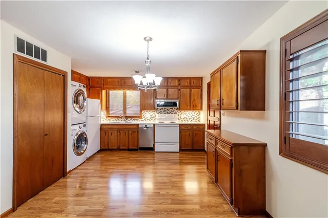 $180,000 | 1129 Riley Street, Atchison, KS 66002