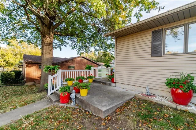 $180,000 | 1129 Riley Street, Atchison, KS 66002