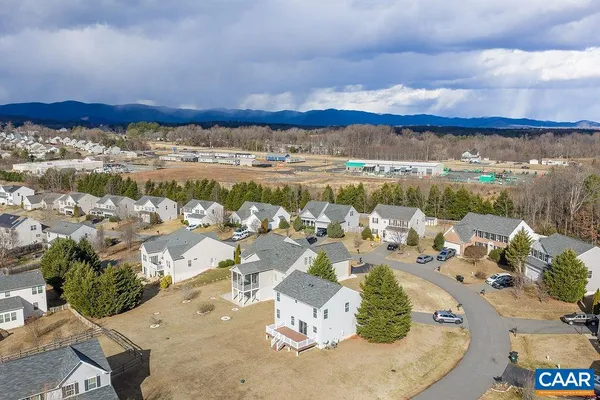 $400,000 | 258 Larchmont Circle, Ruckersville, VA 22968