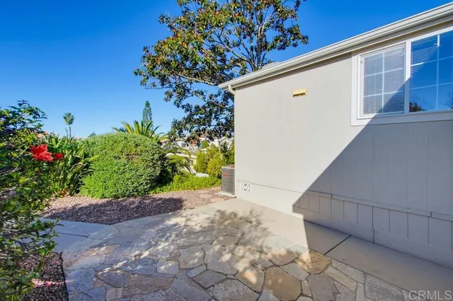 a house view with a outdoor space