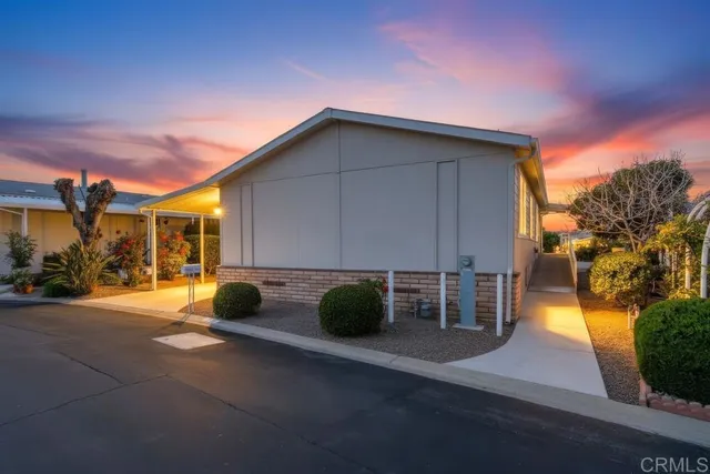 $469,000 | 525 West El Norte Parkway, Unit 151, Escondido, CA 92026