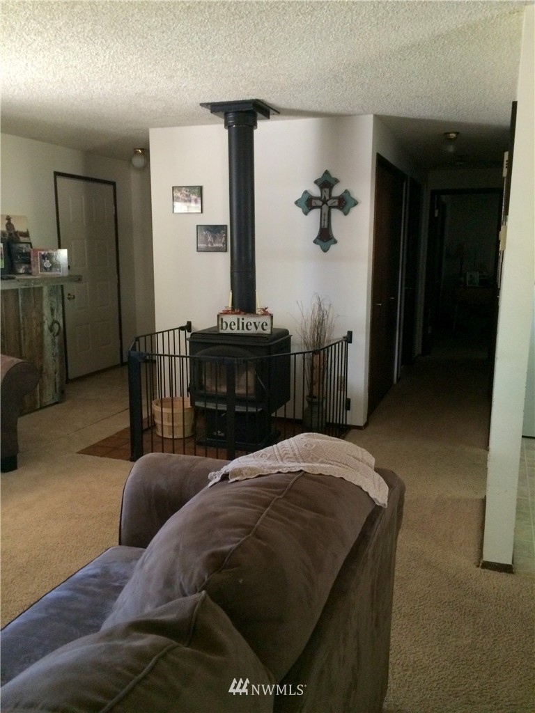 16534 Parrish Road Southwest Olympia, WA 98512 - Photo 6 of 18