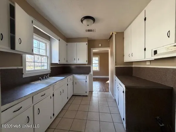 $55,900 | 254 Rogers Circle, Brookhaven, MS 39601