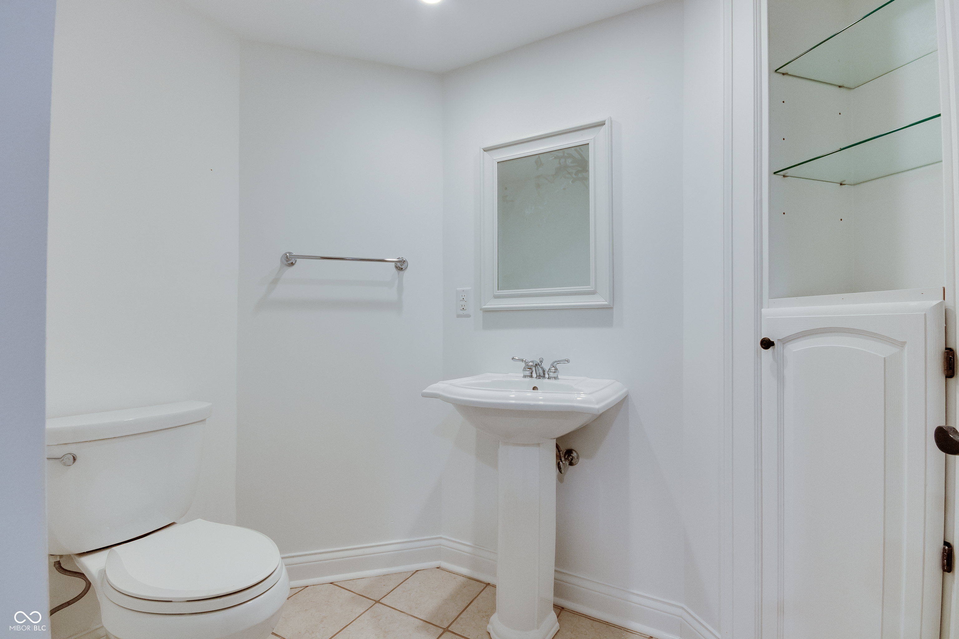 6502 Allisonville Road Indianapolis, IN 46220 - Photo 19 of 40