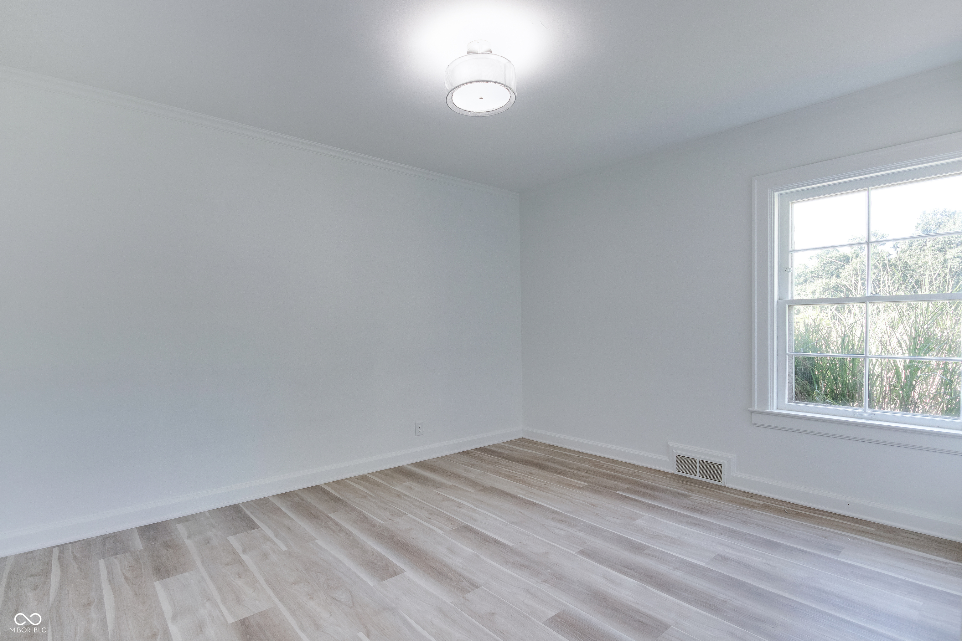 6502 Allisonville Road Indianapolis, IN 46220 - Photo 21 of 40