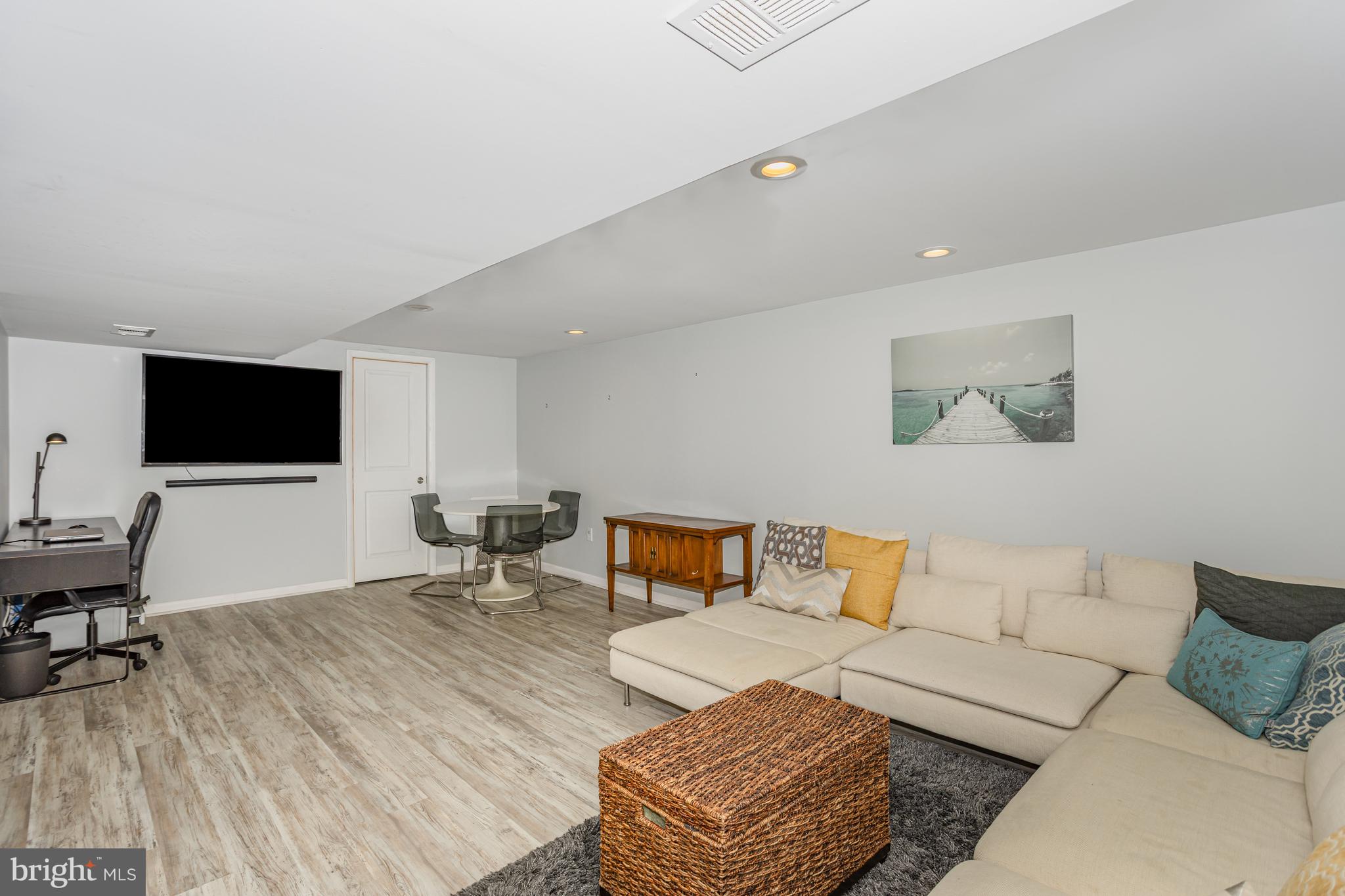 129 Forney Drive Lititz, PA 17543 - Photo 18 of 34