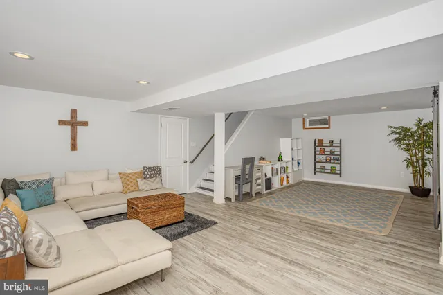 $385,000 | 129 Forney Drive, Lititz, PA 17543