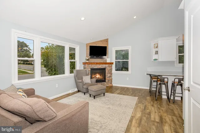 $385,000 | 129 Forney Drive, Lititz, PA 17543