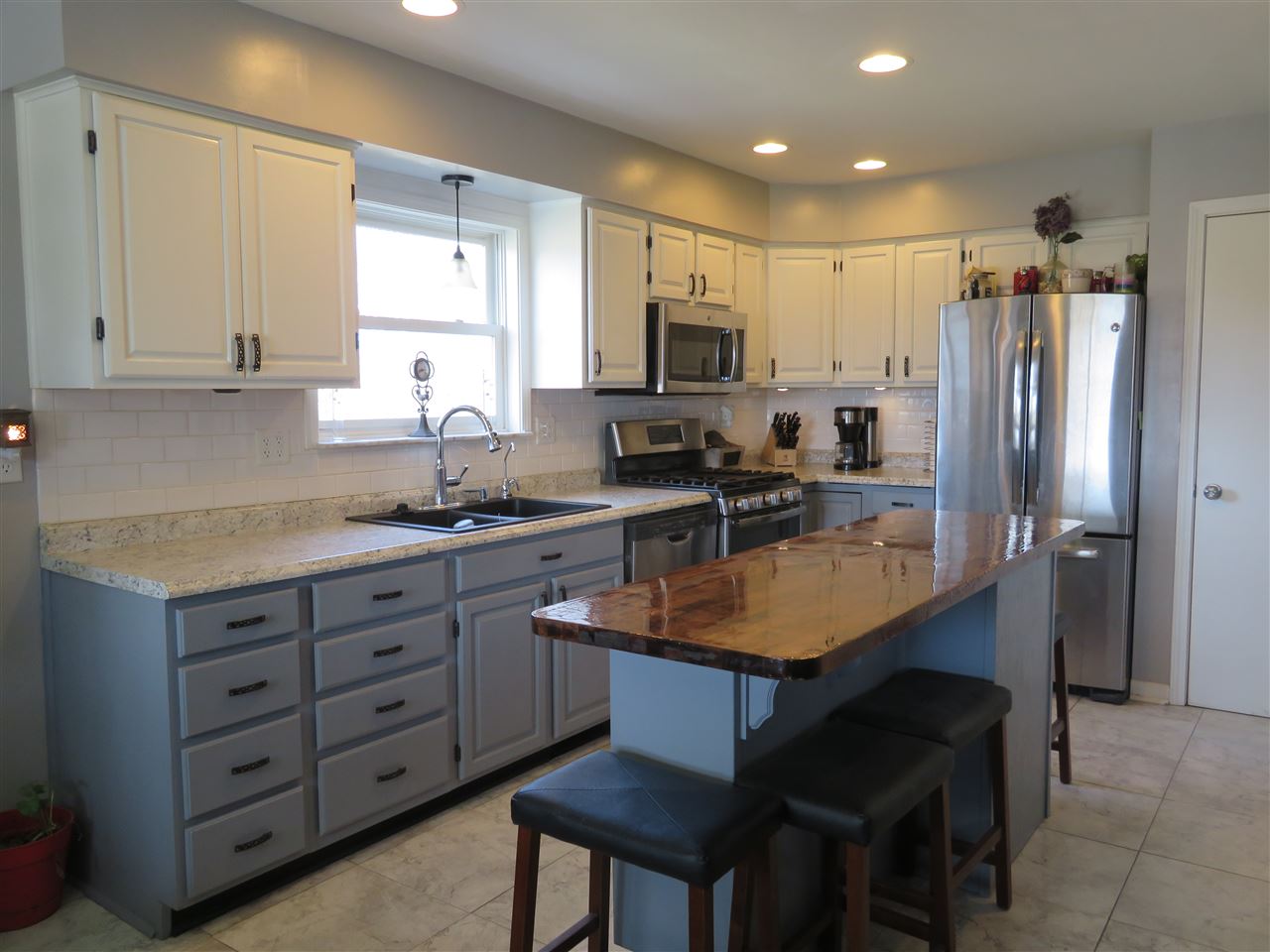 4270 Atlas Road Davison, MI 48423 - Photo 2 of 26