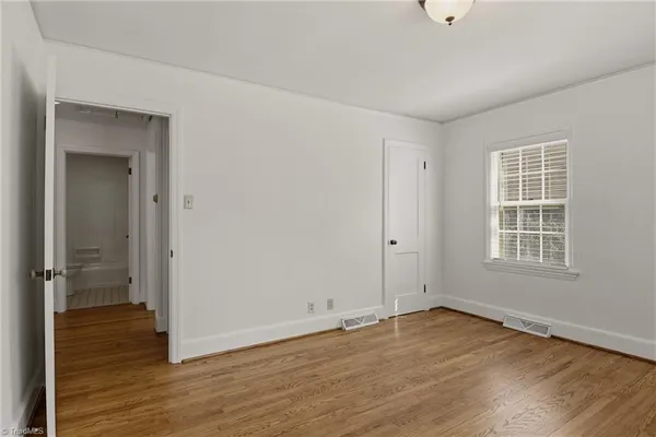 $1,400 | 1008 Cleburne Street, Greensboro, NC 27408