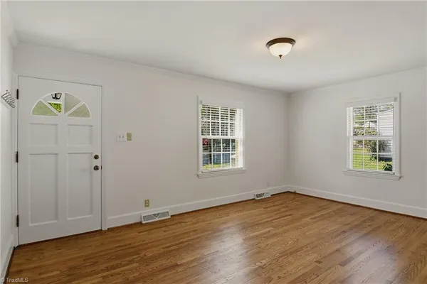 $1,400 | 1008 Cleburne Street, Greensboro, NC 27408