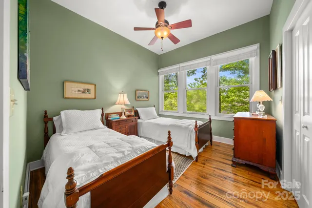 $975,000 | 36 Carver Street, Saluda, NC 28773