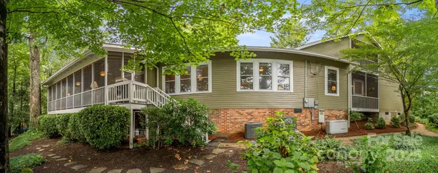 $975,000 | 36 Carver Street, Saluda, NC 28773