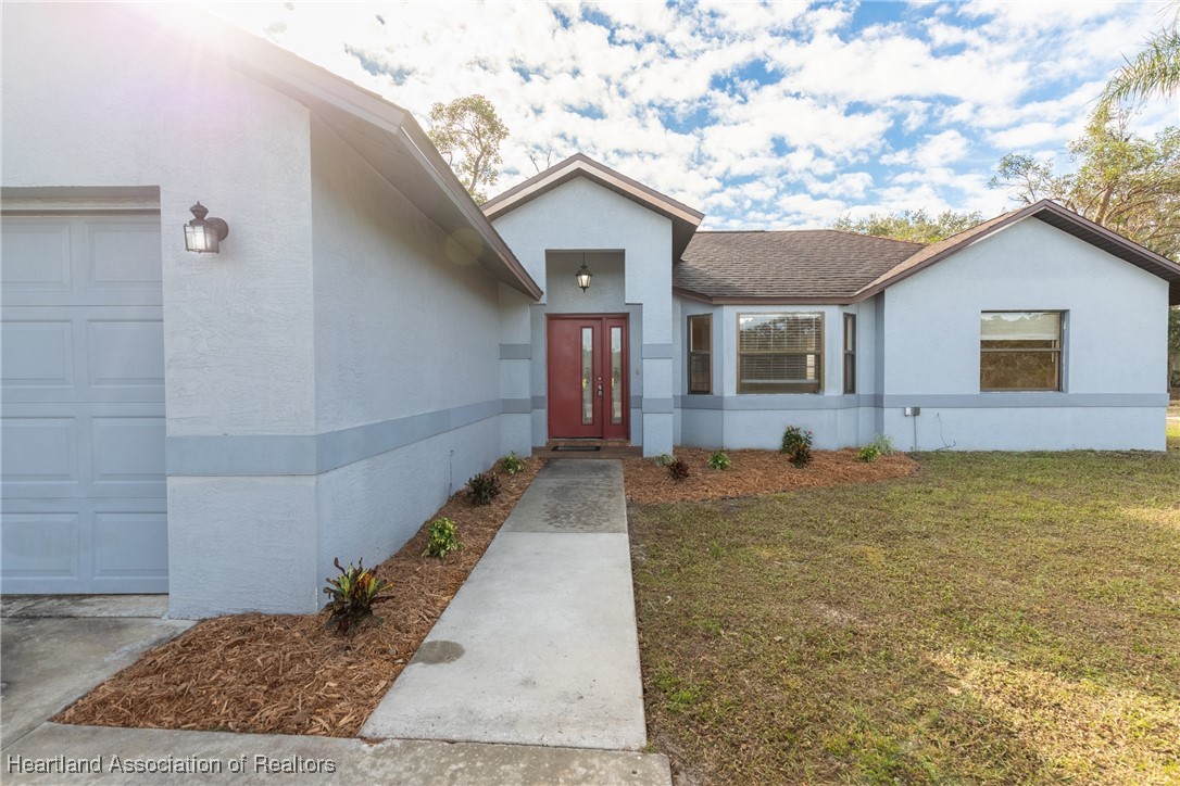 1645 Hammock Road Sebring, FL 33870 - Photo 13 of 46 Gallery Image 13