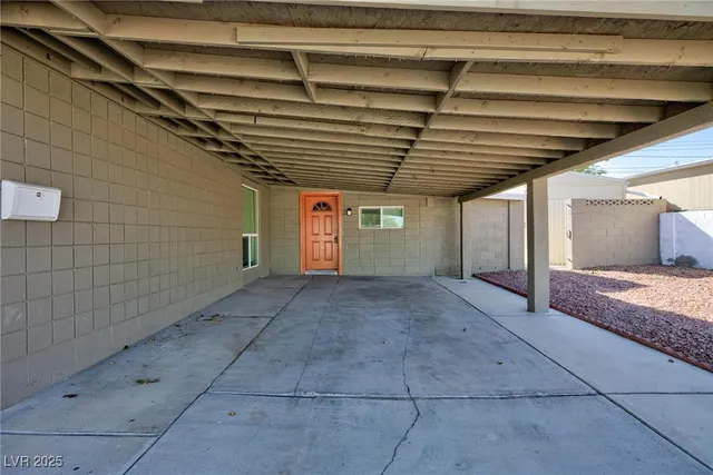 $1,850 | 1915 Balboa Avenue, Las Vegas, NV 89169