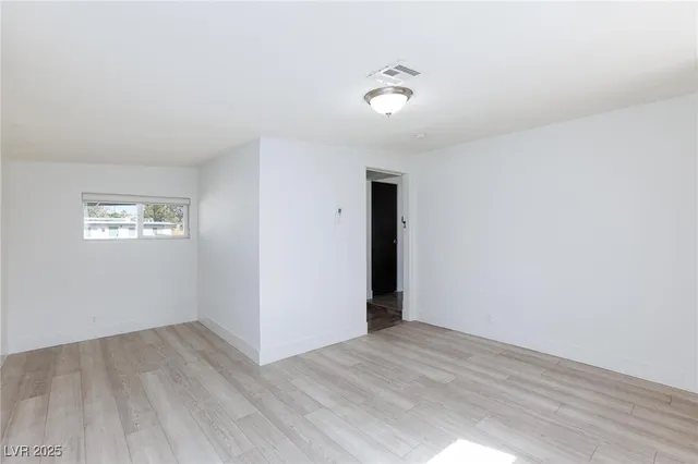 $1,850 | 1915 Balboa Avenue, Las Vegas, NV 89169