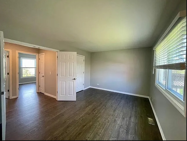 168 Farm Gate Lane Bolingbrook, IL 60440 - Photo 11 of 17