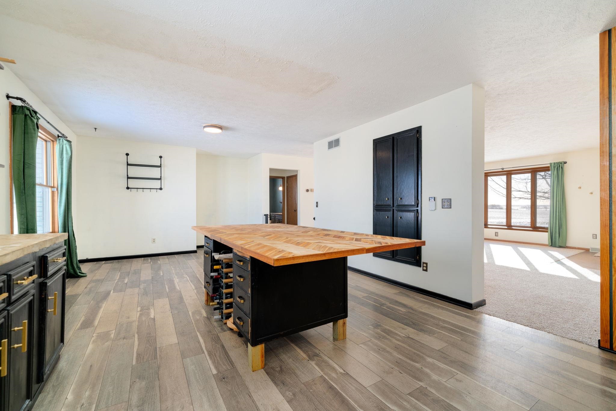 2481 Gleasman Road Rockford, IL 61103 - Photo 13 of 29