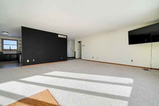 $275,000 | 2481 Gleasman Road, Rockford, IL 61103