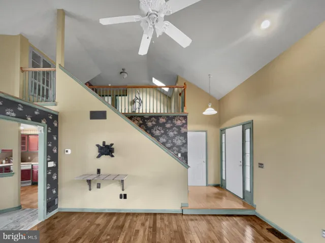 $475,000 | 65 South Reamstown Road, Stevens, PA 17578