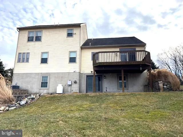 $475,000 | 65 South Reamstown Road, Stevens, PA 17578