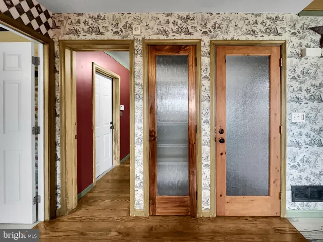 $475,000 | 65 South Reamstown Road, Stevens, PA 17578