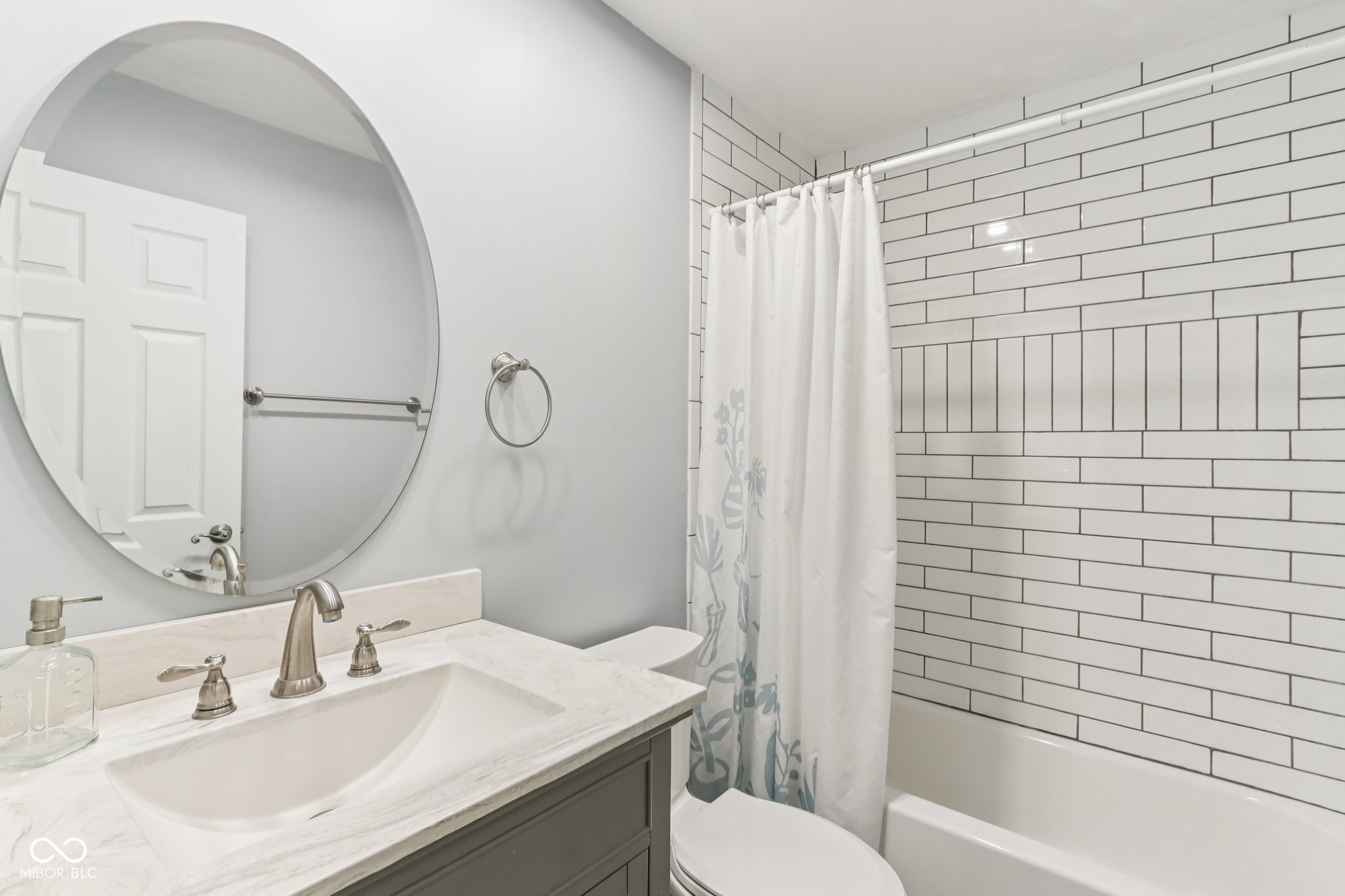 6711 Crestwell Lane Indianapolis, IN 46268 - Photo 27 of 42