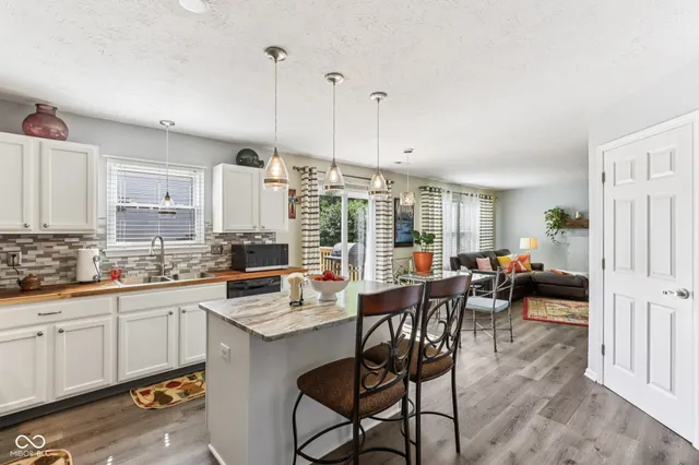 $314,900 | 6711 Crestwell Lane, Indianapolis, IN 46268