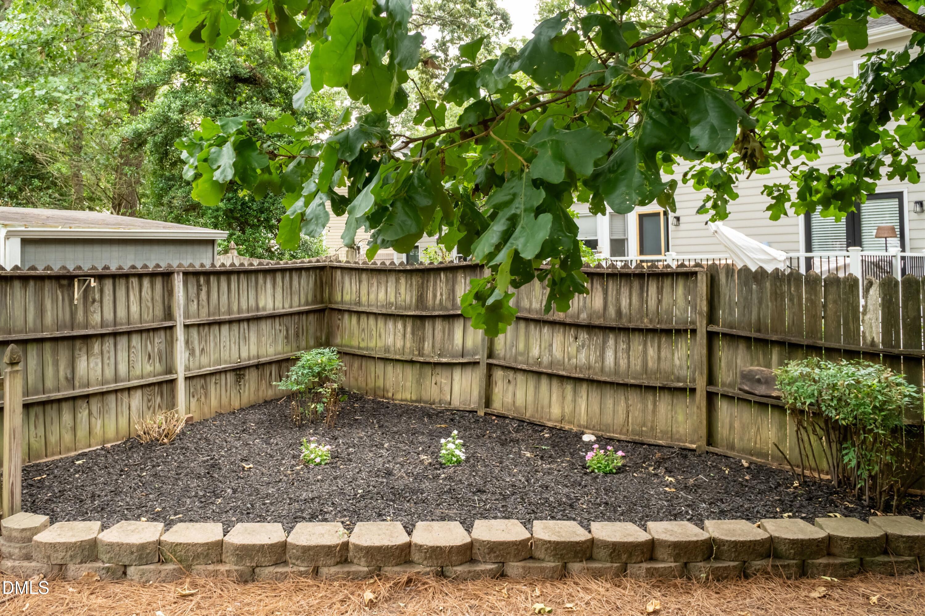 2621 Sawmill Road Raleigh, NC 27613 - Photo 34 of 39