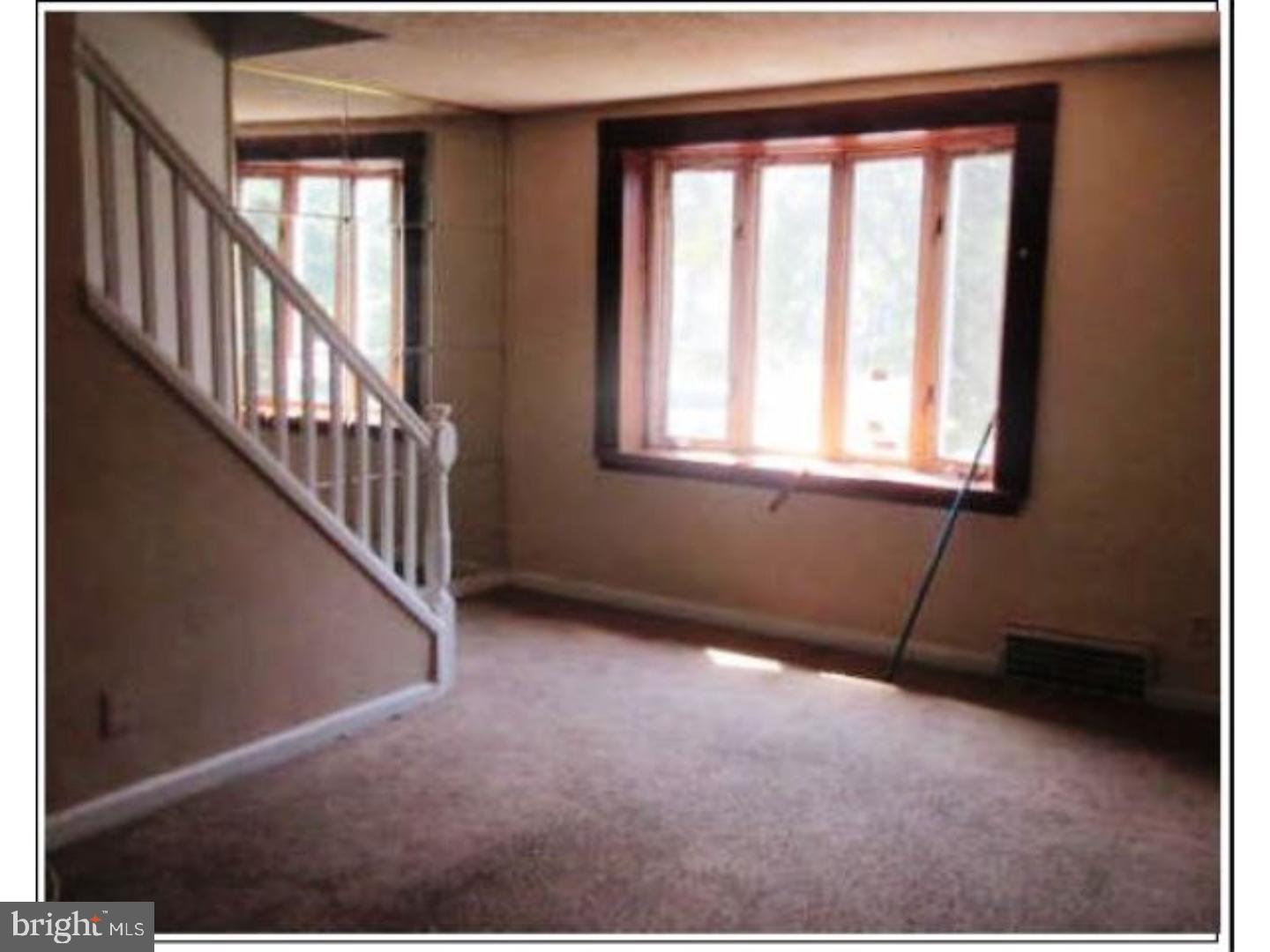 562 Raritan Street Camden, NJ 08105 - Photo 3 of 10 Gallery Image 3