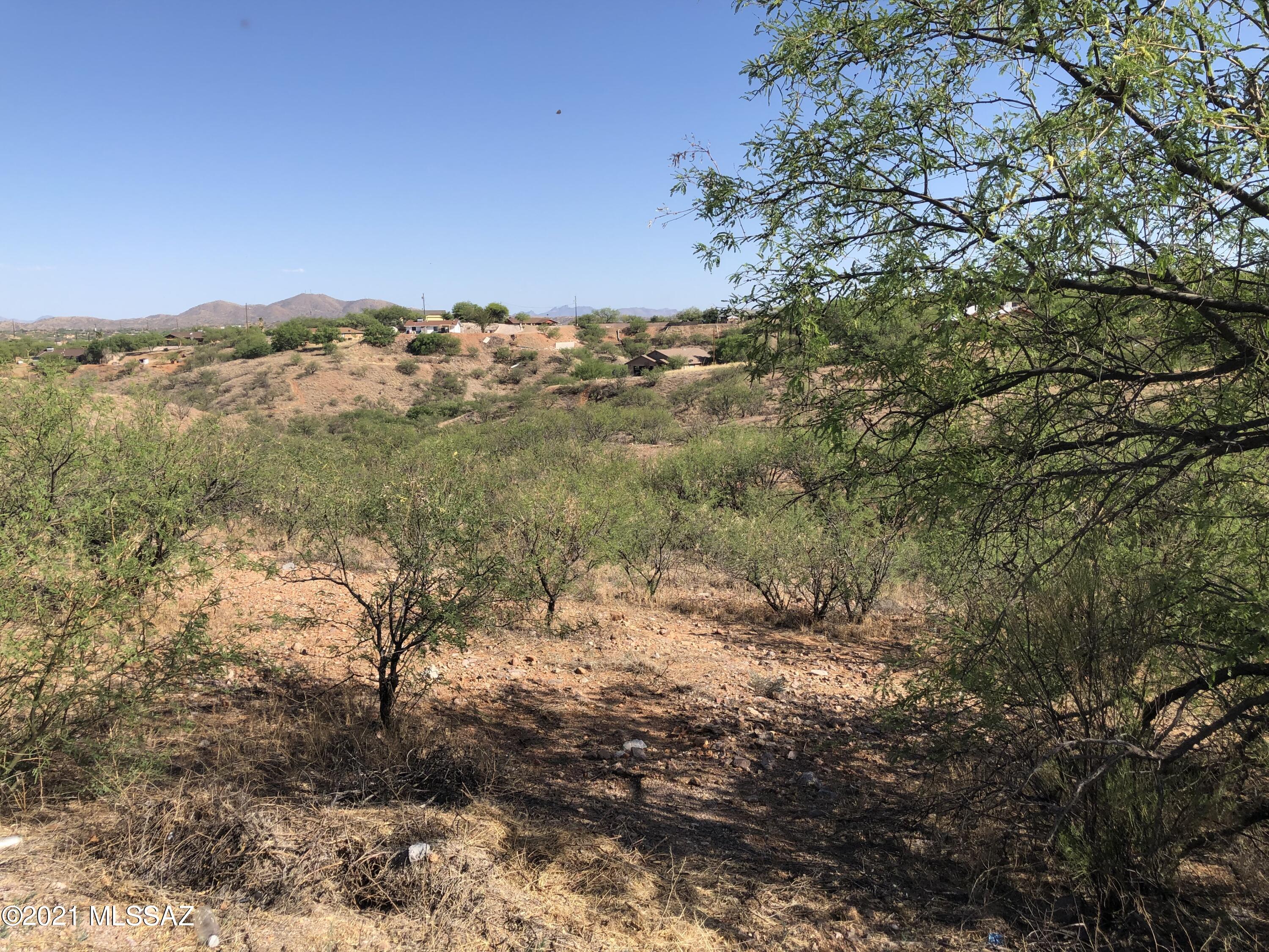965 Via Puebla, Unit 62 Rio Rico, AZ 85648 - Photo 1 of 4