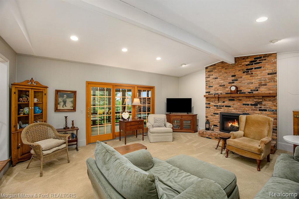 965 Dahlia Lane Rochester Hills, MI 48307 - Photo 14 of 30