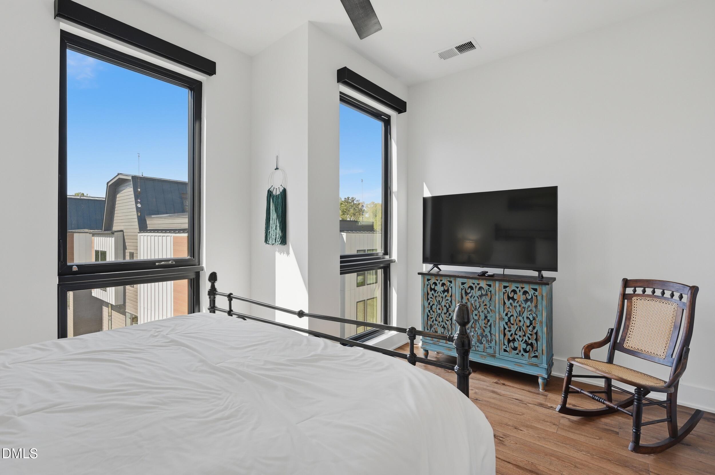 512 Gordon Street, Unit 607 Durham, NC 27701 - Photo 32 of 52 162