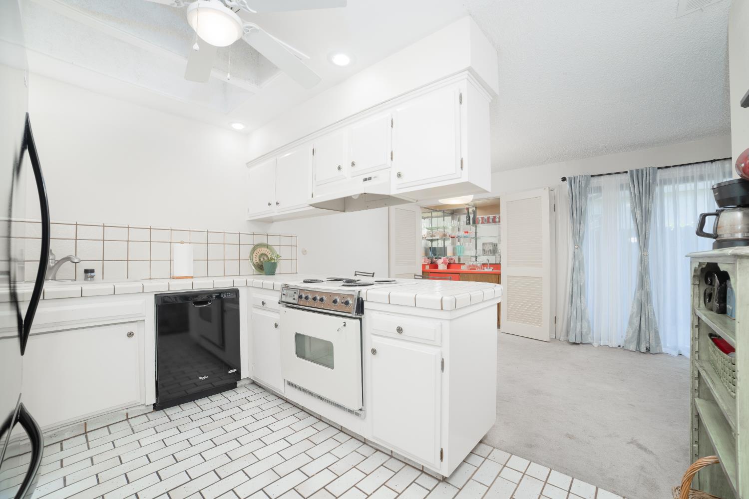 1077 Rivara Road, Unit 102 Stockton, CA 95207 - Photo 14 of 27