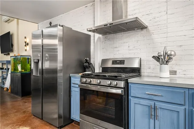 $395,000 | 8000 Hickory Grove Loop, Deville, LA 71328