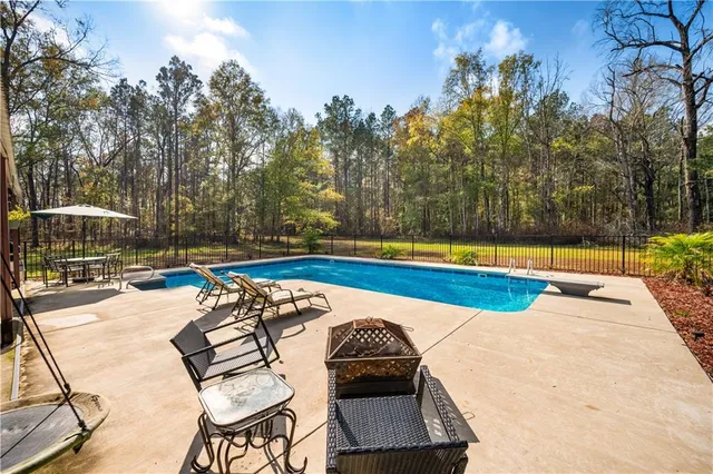 $395,000 | 8000 Hickory Grove Loop, Deville, LA 71328
