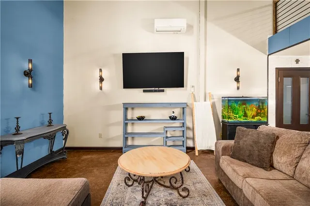 $395,000 | 8000 Hickory Grove Loop, Deville, LA 71328