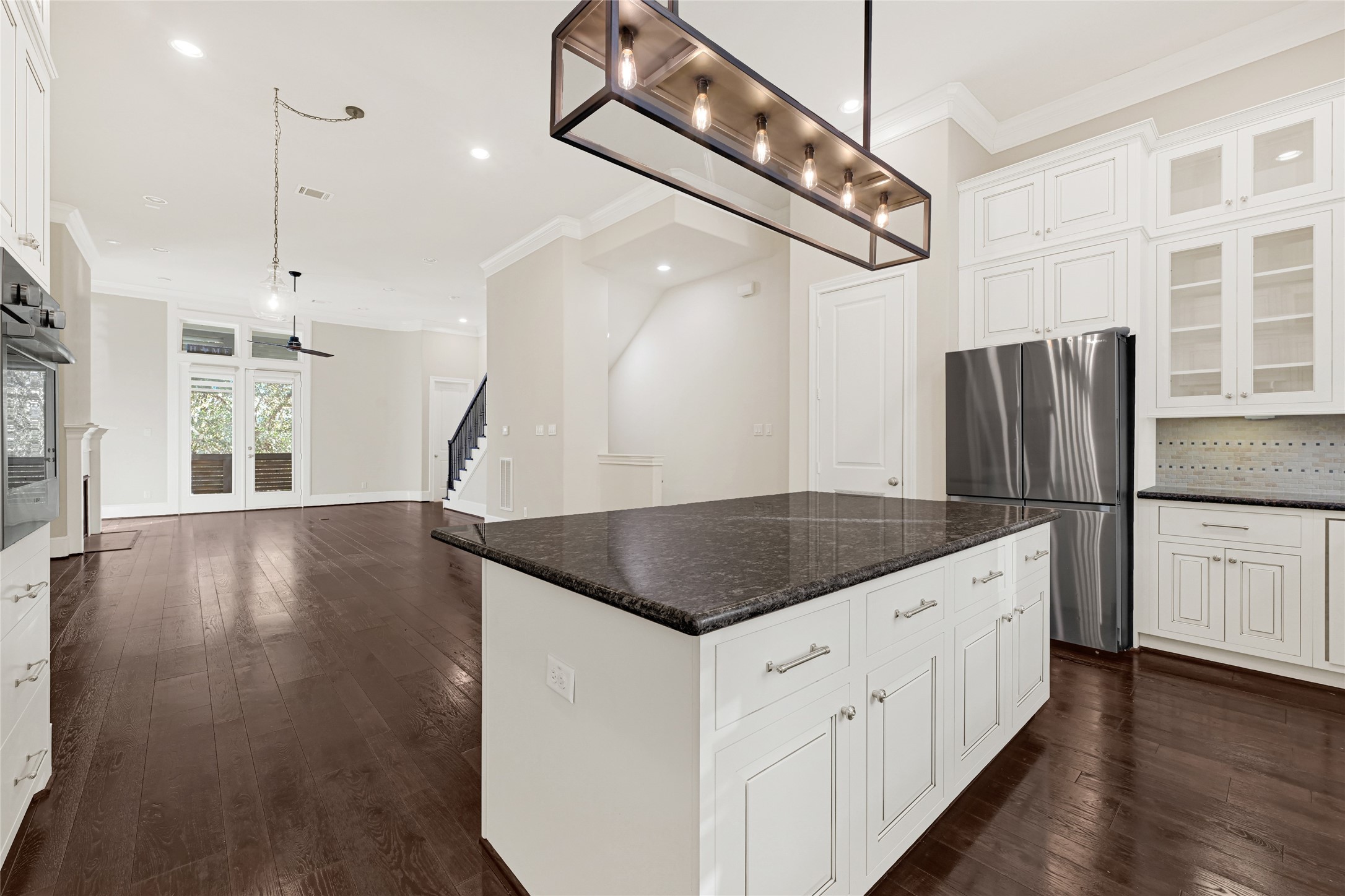1750 West 23rd Street Houston, TX 77008 - Photo 6 of 39