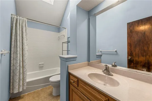 $488,000 | 11309 Riley Street, Overland Park, KS 66210