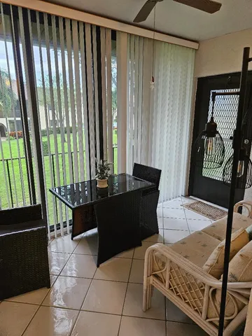 $2,000 | 105 Lake Pine Circle, Unit B2, Greenacres, FL 33463