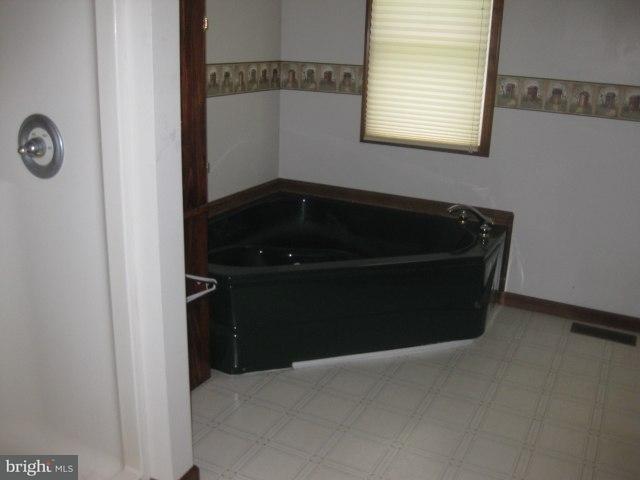 7210 Raccoon Valley Road Millerstown, PA 17062 - Photo 6 of 9 Gallery Image 6