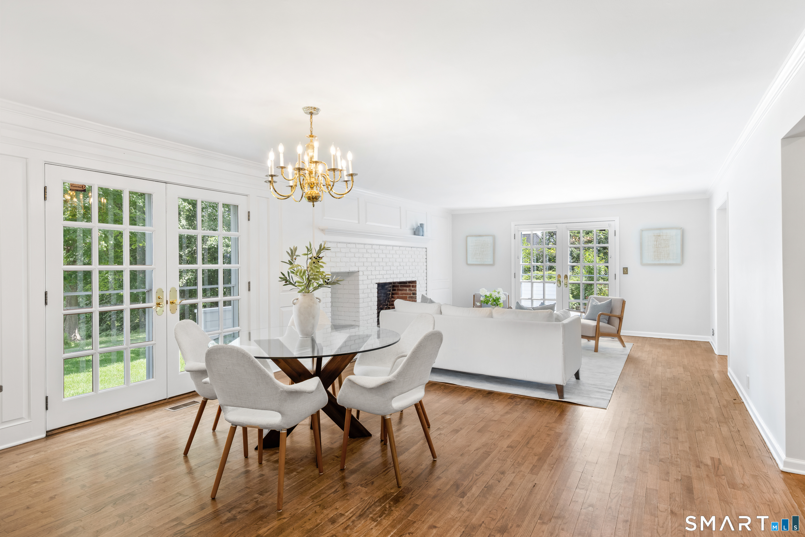 3050 Bronson Road Fairfield, CT 06824 - Photo 14 of 39
