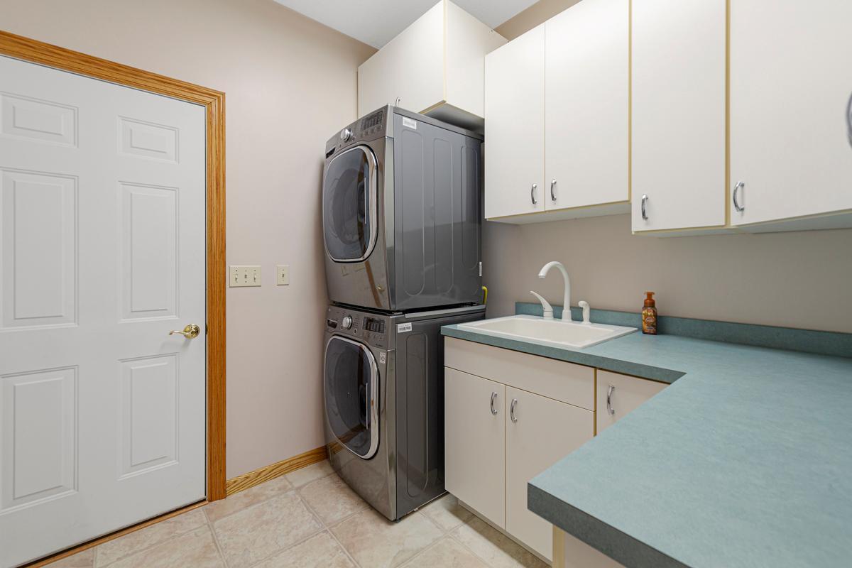 2065 Raspberry Ridge Place Northeast Owatonna, MN 55060 - Photo 26 of 44